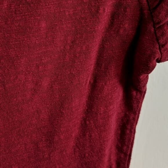 KISS V-neck T-shirt, S - Picture 6 of 6